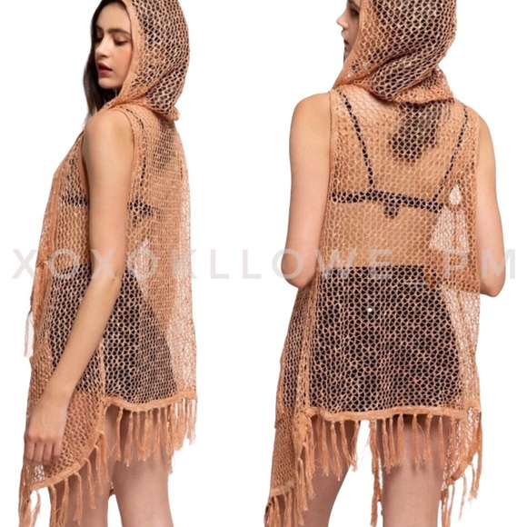 POL Peach Sparkle Fisherman Knit Hooded Fringe Vest - Picture 3 of 7